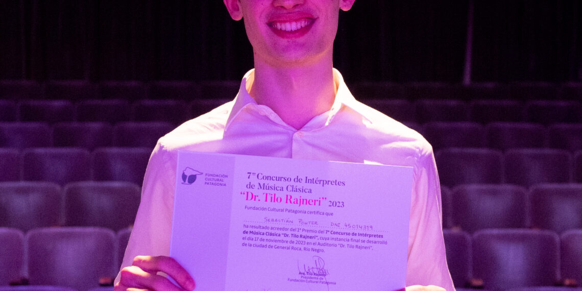 El joven chelista Sebastián Powter ganó el  7º Concurso de Intérpretes de Música Clásica “Dr. Tilo Rajneri”